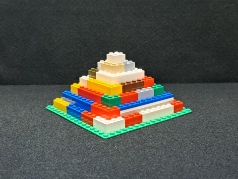 Lego pyramid